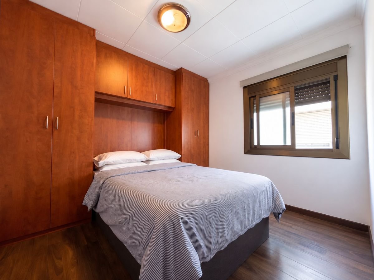 Double bedroom with fitted wardrobes